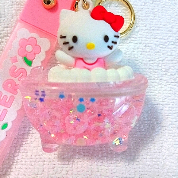 Hello Kitty Key chain Wristlet  Design Bathtub Bubbles New - Picture 4 of 7